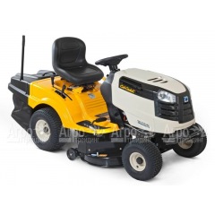 Садовый трактор Cub Cadet CC 717 HN в Архангельске