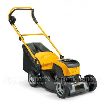 Газонокосилка аккумуляторная Stiga Collector 543 AE Kit в Архангельске
