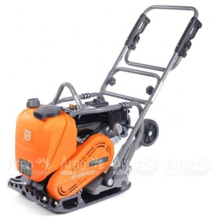 Виброплита бензиновая Husqvarna Atlas Copco LF 80 LAT в Архангельске