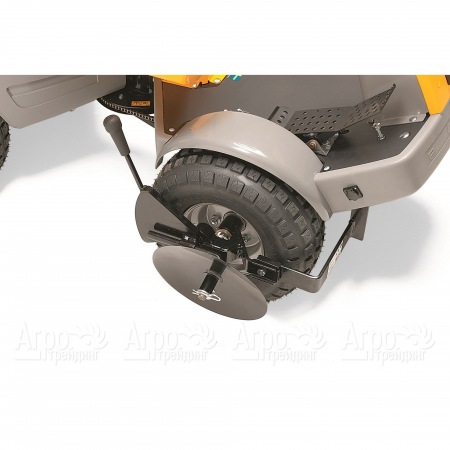 Кромкорез для райдеров Stiga Park 2WD и 4WD  в Архангельске